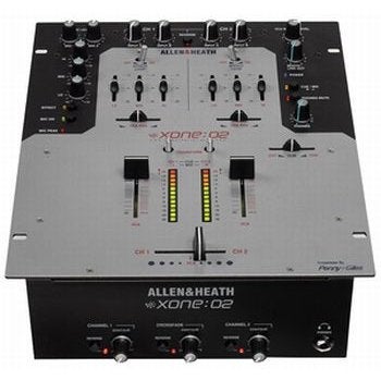  Allen & Heath Xone: 02 mixer 