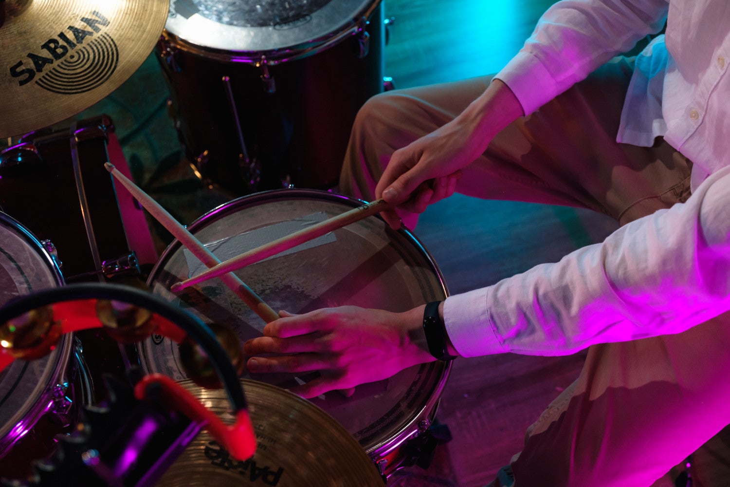 Hoe klink je als een jazz-drummer?