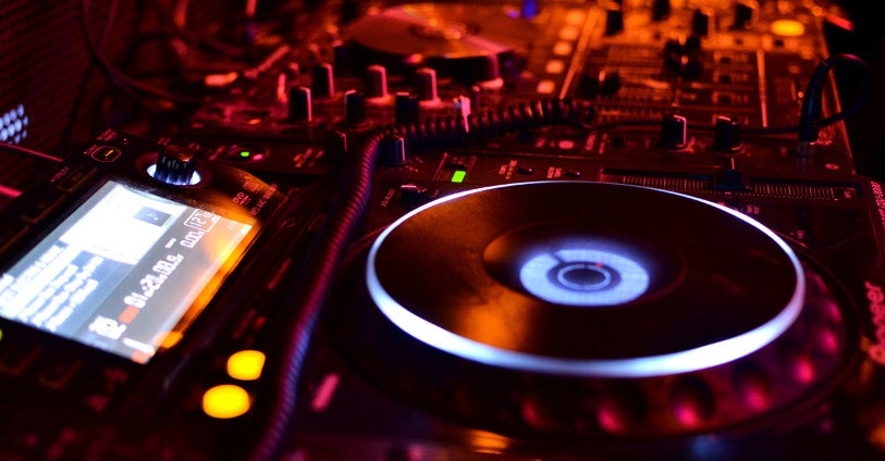 Hoe maak je een goede mixtape voor een DJ contest?