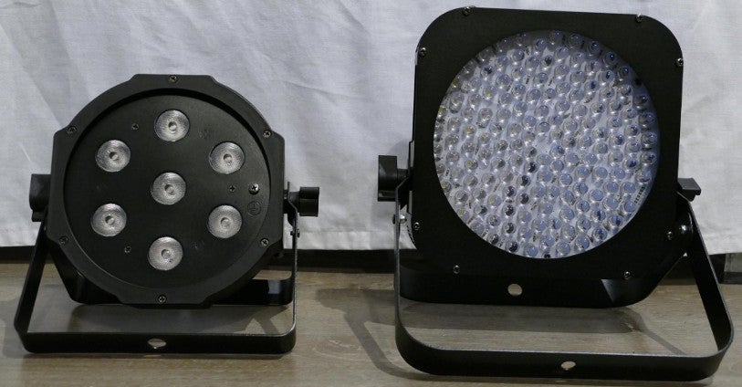 Multi-LED-chips (links) versus losse LED's (rechts)