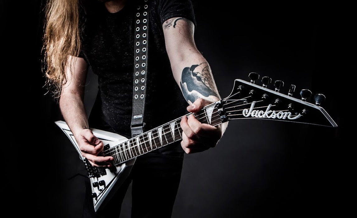 Metal leren spelen op elektrische gitaar: tips voor beginners