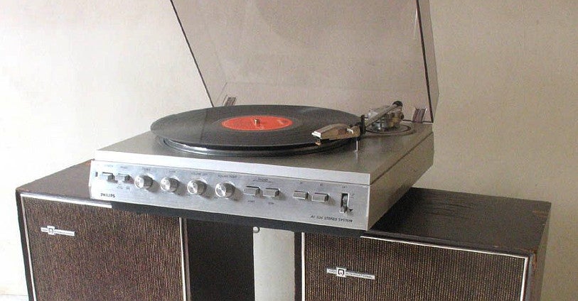 Pro-Ject Juke Box E - Platine Vinyle avec ampli stéréo intégré