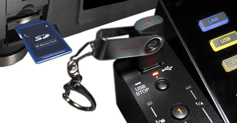 Beste USB stick voor DJ s of toch liever een SD kaart Bax