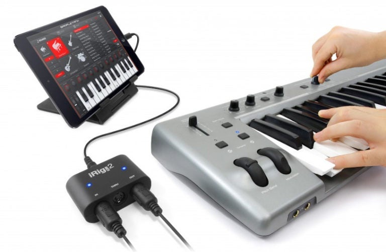 Keyboard of digitale piano aansluiten op tablet/smartphone?