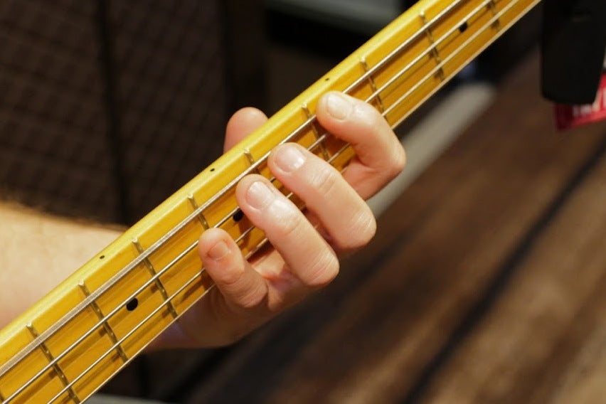 Bass Guitar Technique for Beginners