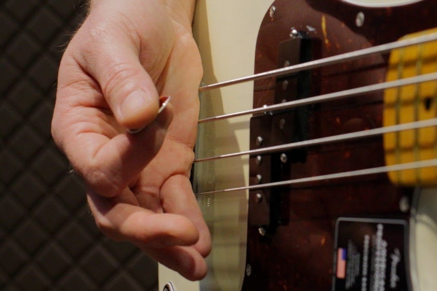 Bass Guitar Technique for Beginners