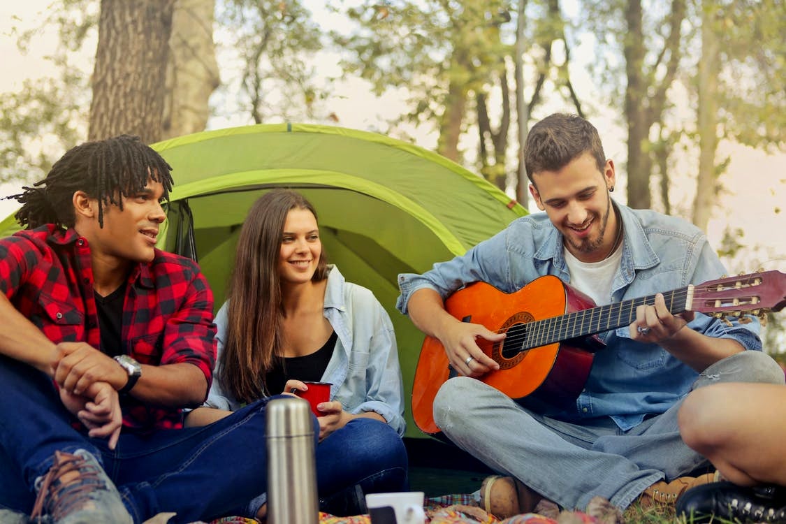 10 muziekinstrumentjes om mee te nemen naar een festival