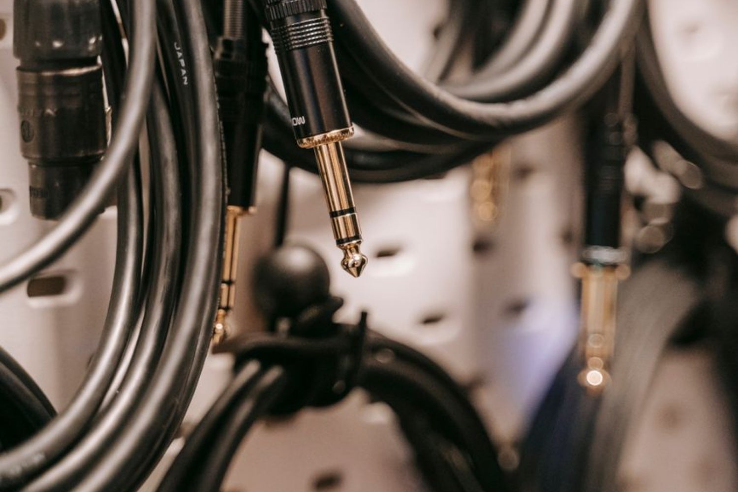 RCA, cinch of phono: wat is het en waar let je op?