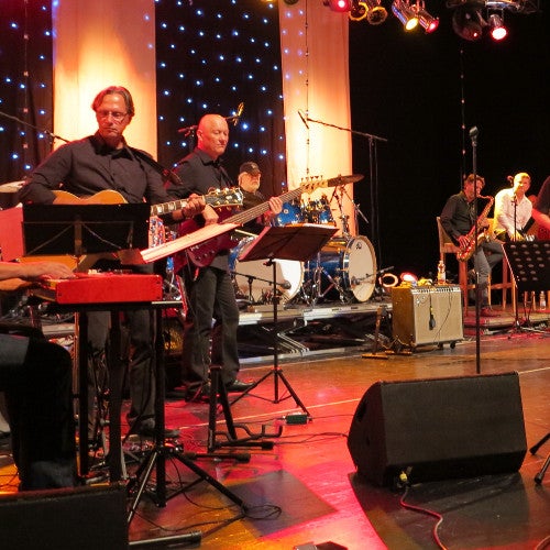 2. Waar zet ik mijn vloermonitors?